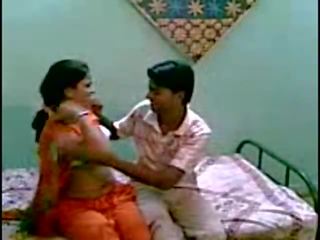 Delizioso immaturo indiano adescatrice segretamente filmato mentre avuto laid
